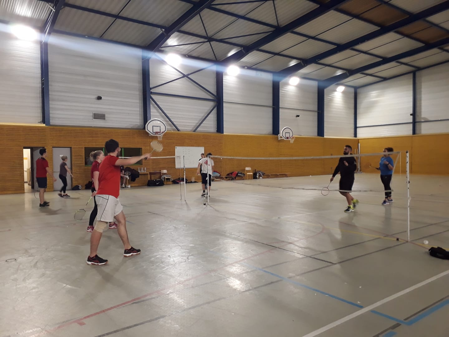 Badminton